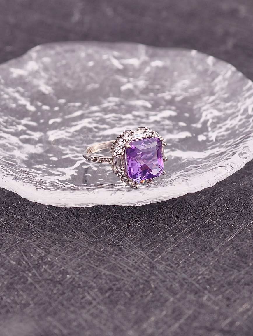 Natural Square Amethyst Ring image