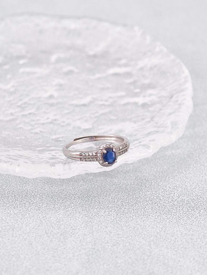 Natural Sapphire Ring image