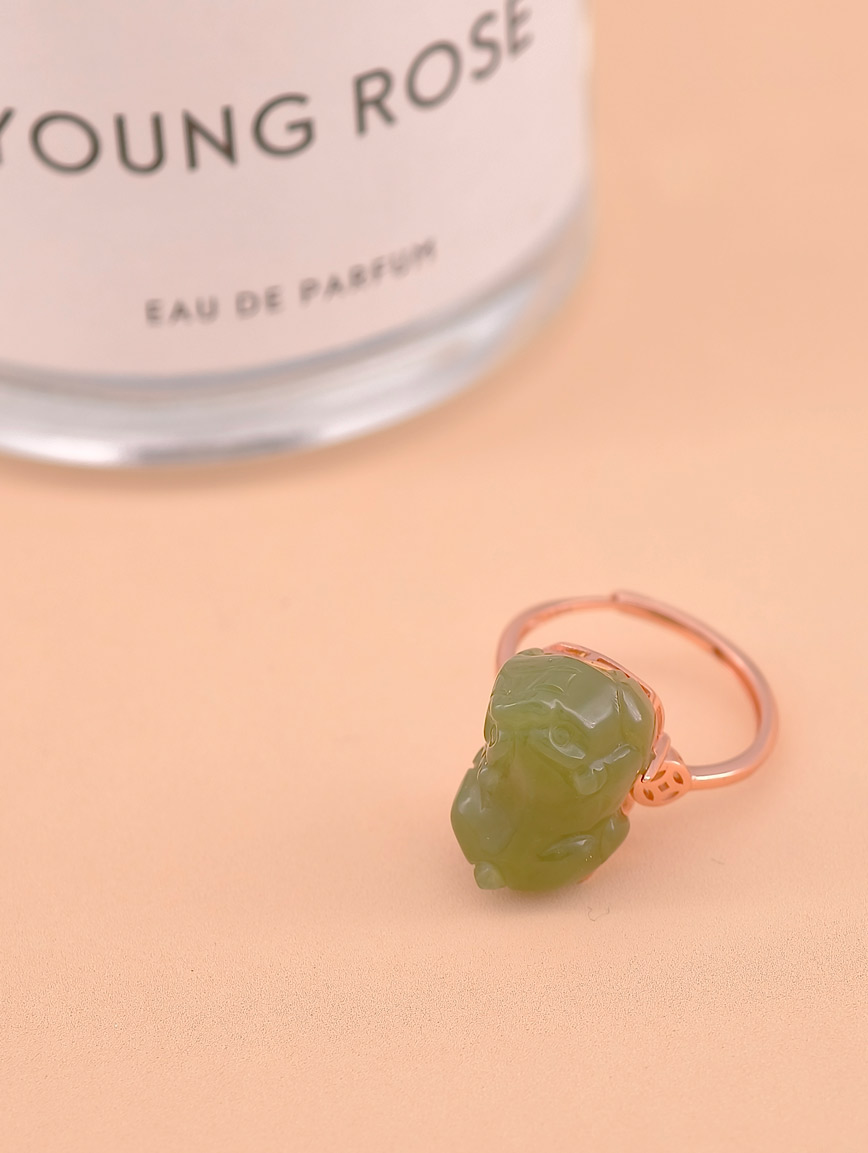 Natural Hetian Jade Pi Xiu Sterling Silver Ring image