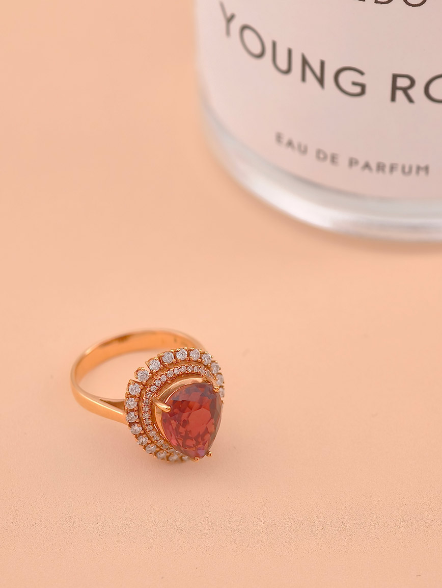 18k Gold Inlaid Drop-Shaped Red Tourmaline Ring image