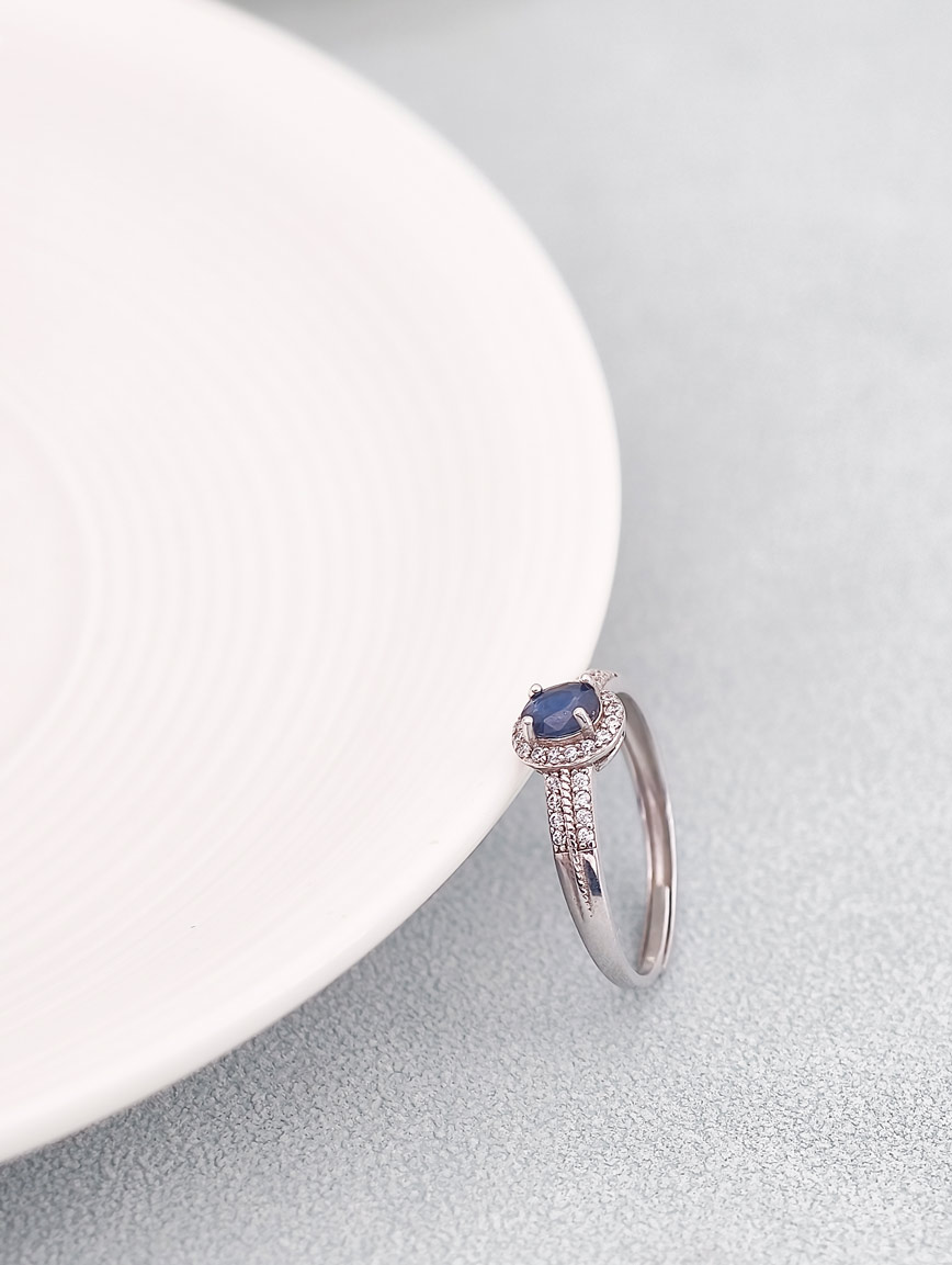 Natural Sapphire Ring image