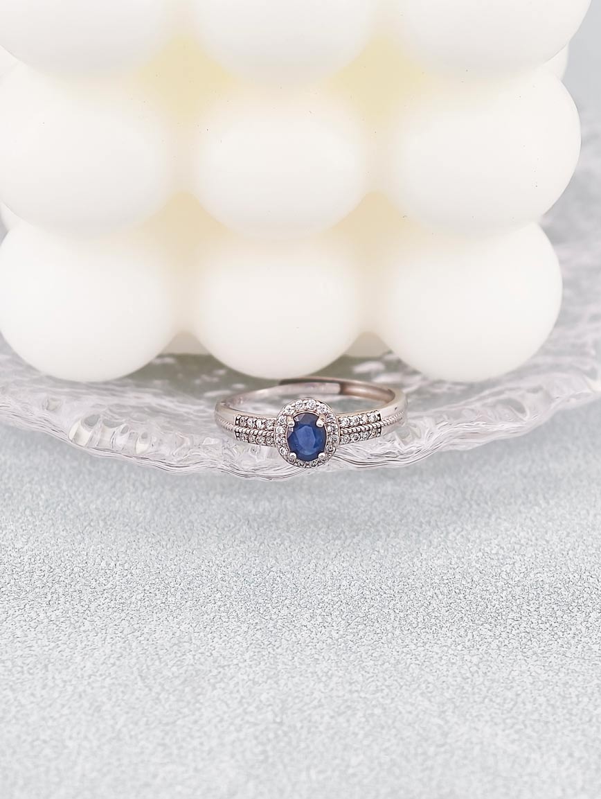 Natural Sapphire Ring image