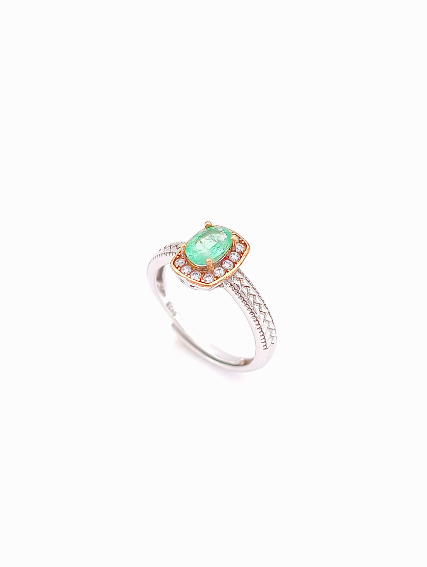 Natural Emerald Delicate Ring