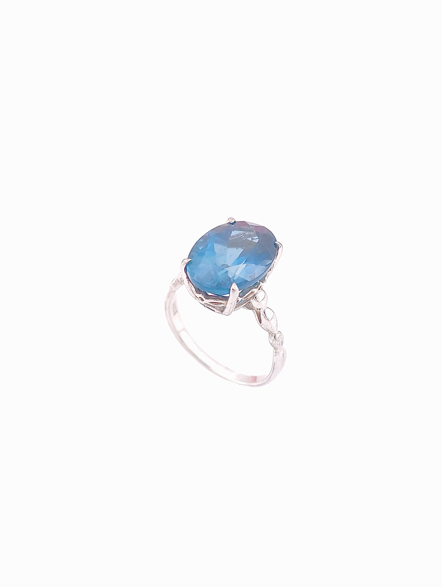 Natural Topaz Simple Fashion Ring